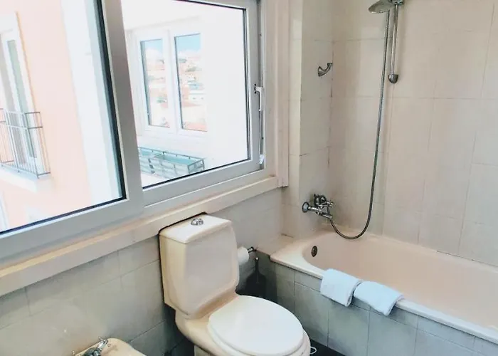 דירה Myplacelisbon - Cassiano Large
